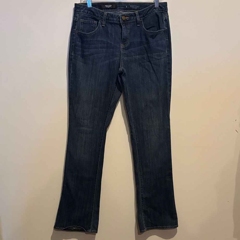 Vera Wang Mid Rise dark wash boot cut women’s jeans size 8
